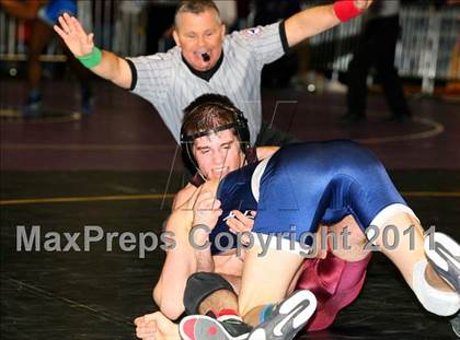 Thumbnail 3 in NYSPHSAA D1 Championships (96-140 Semifinals) photogallery.