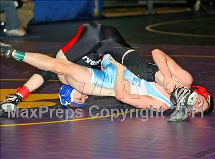 Thumbnail 2 in NYSPHSAA D1 Championships (96-140 Semifinals) photogallery.