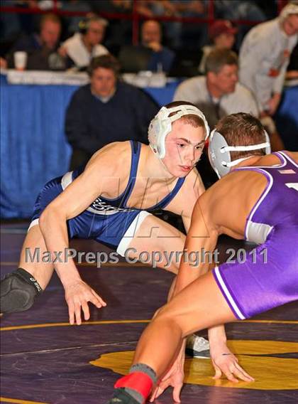 Thumbnail 2 in NYSPHSAA D1 Championships (96-140 Semifinals) photogallery.
