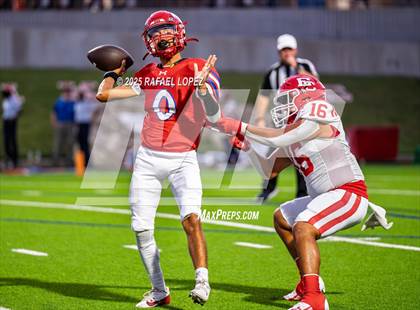 Thumbnail 3 in El Campo @ Fort Bend Dulles photogallery.