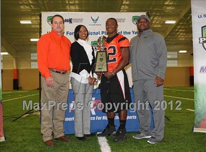 Thumbnail 1 in 2011 U.S. Air Force National Player of the Year - Jonathan Gray  photogallery.