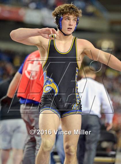 Thumbnail 2 in WIAA 3A 182 LB Championship photogallery.