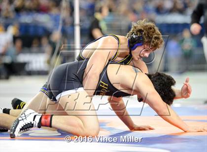 Thumbnail 3 in WIAA 3A 182 LB Championship photogallery.