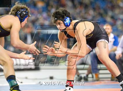 Thumbnail 1 in WIAA 3A 182 LB Championship photogallery.