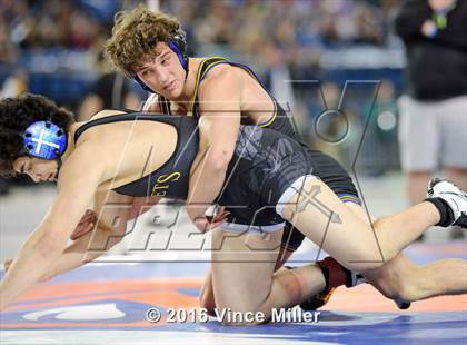 Thumbnail 3 in WIAA 3A 182 LB Championship photogallery.