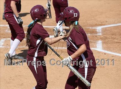 Thumbnail 2 in Calvary Chapel vs. Citrus Valley (CIF SS D6 Final) photogallery.