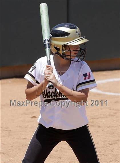 Thumbnail 2 in Calvary Chapel vs. Citrus Valley (CIF SS D6 Final) photogallery.