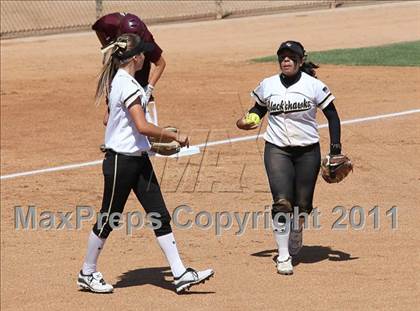 Thumbnail 1 in Calvary Chapel vs. Citrus Valley (CIF SS D6 Final) photogallery.