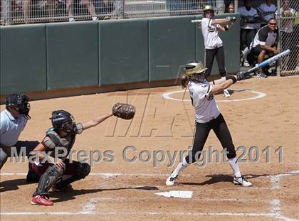 Thumbnail 3 in Calvary Chapel vs. Citrus Valley (CIF SS D6 Final) photogallery.