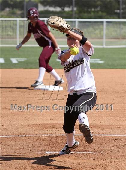 Thumbnail 2 in Calvary Chapel vs. Citrus Valley (CIF SS D6 Final) photogallery.