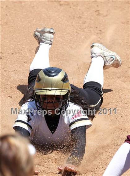 Thumbnail 1 in Calvary Chapel vs. Citrus Valley (CIF SS D6 Final) photogallery.