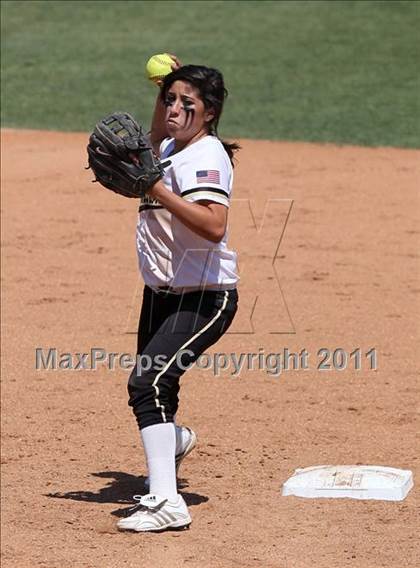 Thumbnail 3 in Calvary Chapel vs. Citrus Valley (CIF SS D6 Final) photogallery.