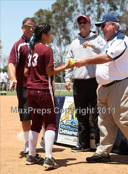 Thumbnail 3 in Calvary Chapel vs. Citrus Valley (CIF SS D6 Final) photogallery.