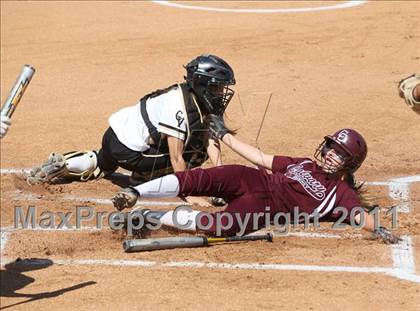 Thumbnail 1 in Calvary Chapel vs. Citrus Valley (CIF SS D6 Final) photogallery.