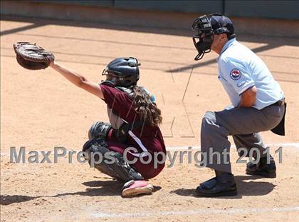 Thumbnail 2 in Calvary Chapel vs. Citrus Valley (CIF SS D6 Final) photogallery.