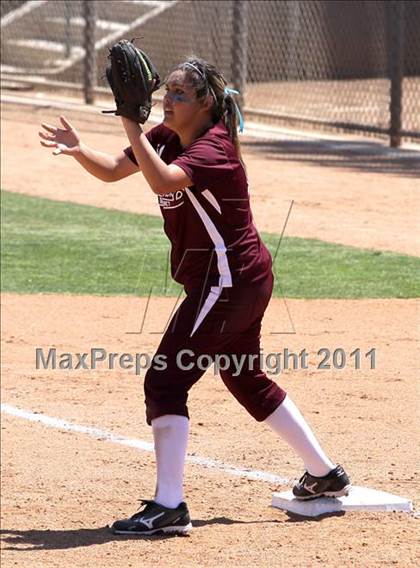 Thumbnail 1 in Calvary Chapel vs. Citrus Valley (CIF SS D6 Final) photogallery.