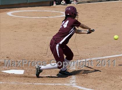 Thumbnail 2 in Calvary Chapel vs. Citrus Valley (CIF SS D6 Final) photogallery.