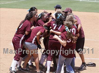 Thumbnail 1 in Calvary Chapel vs. Citrus Valley (CIF SS D6 Final) photogallery.