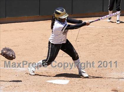 Thumbnail 2 in Calvary Chapel vs. Citrus Valley (CIF SS D6 Final) photogallery.
