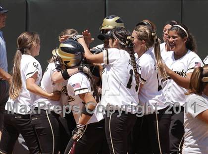 Thumbnail 2 in Calvary Chapel vs. Citrus Valley (CIF SS D6 Final) photogallery.
