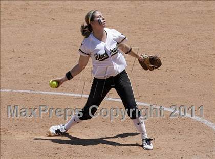 Thumbnail 2 in Calvary Chapel vs. Citrus Valley (CIF SS D6 Final) photogallery.