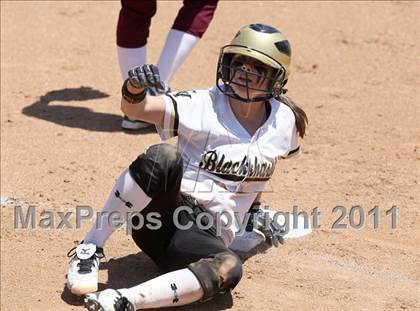 Thumbnail 2 in Calvary Chapel vs. Citrus Valley (CIF SS D6 Final) photogallery.
