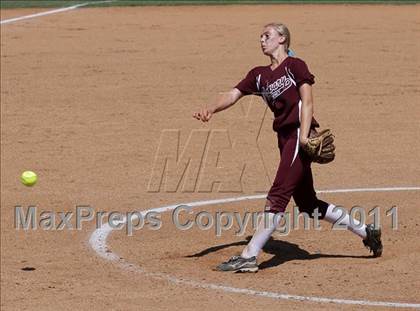 Thumbnail 1 in Calvary Chapel vs. Citrus Valley (CIF SS D6 Final) photogallery.