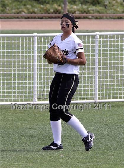 Thumbnail 2 in Calvary Chapel vs. Citrus Valley (CIF SS D6 Final) photogallery.