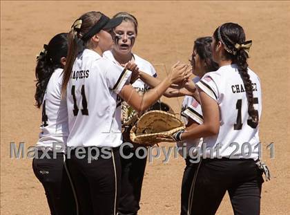 Thumbnail 2 in Calvary Chapel vs. Citrus Valley (CIF SS D6 Final) photogallery.