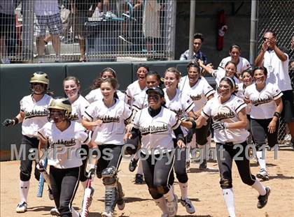 Thumbnail 3 in Calvary Chapel vs. Citrus Valley (CIF SS D6 Final) photogallery.
