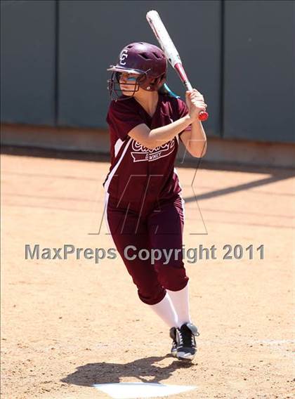 Thumbnail 2 in Calvary Chapel vs. Citrus Valley (CIF SS D6 Final) photogallery.