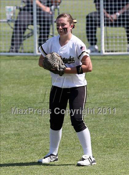 Thumbnail 3 in Calvary Chapel vs. Citrus Valley (CIF SS D6 Final) photogallery.