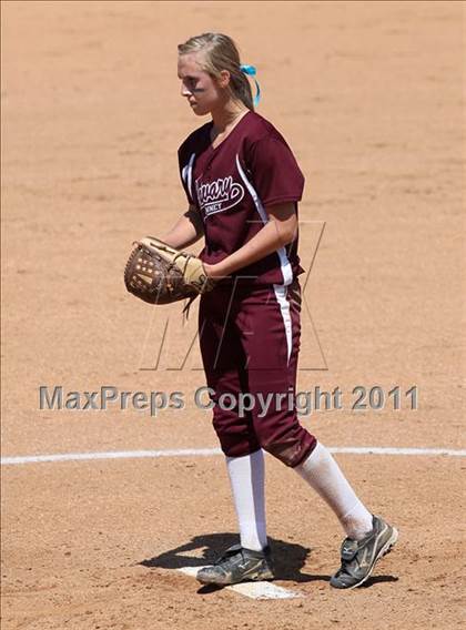 Thumbnail 2 in Calvary Chapel vs. Citrus Valley (CIF SS D6 Final) photogallery.