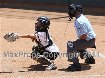 Thumbnail 2 in Calvary Chapel vs. Citrus Valley (CIF SS D6 Final) photogallery.