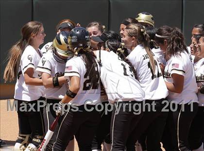 Thumbnail 2 in Calvary Chapel vs. Citrus Valley (CIF SS D6 Final) photogallery.