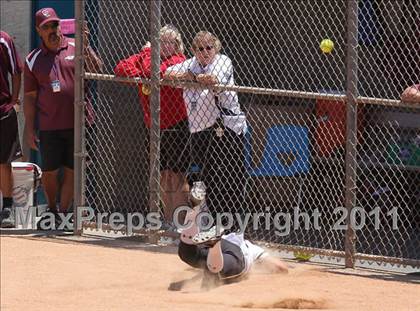Thumbnail 3 in Calvary Chapel vs. Citrus Valley (CIF SS D6 Final) photogallery.