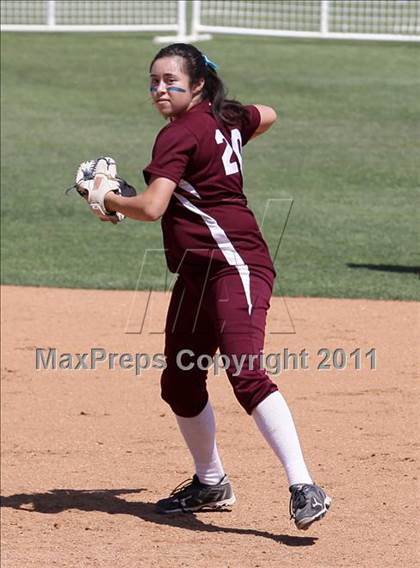 Thumbnail 2 in Calvary Chapel vs. Citrus Valley (CIF SS D6 Final) photogallery.