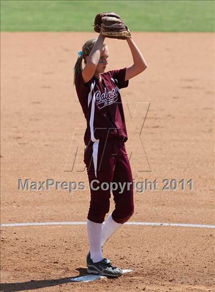Thumbnail 2 in Calvary Chapel vs. Citrus Valley (CIF SS D6 Final) photogallery.