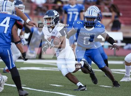 Thumbnail 1 in Lamar Consolidated @ Westbury photogallery.