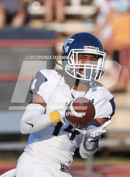 Thumbnail 3 in Lamar Consolidated @ Westbury photogallery.