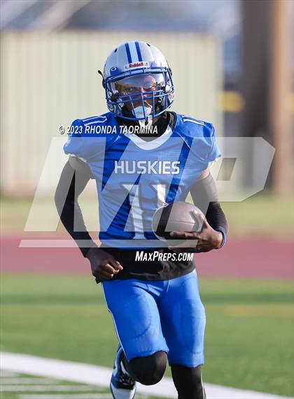 Thumbnail 3 in Lamar Consolidated @ Westbury photogallery.