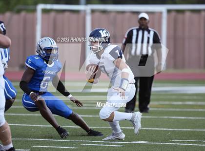 Thumbnail 1 in Lamar Consolidated @ Westbury photogallery.