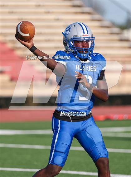 Thumbnail 3 in Lamar Consolidated @ Westbury photogallery.