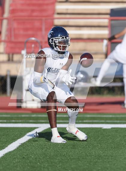 Thumbnail 2 in Lamar Consolidated @ Westbury photogallery.