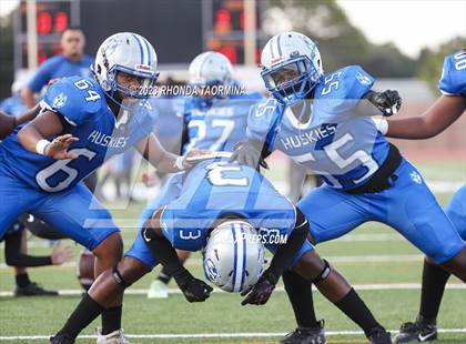 Thumbnail 2 in Lamar Consolidated @ Westbury photogallery.
