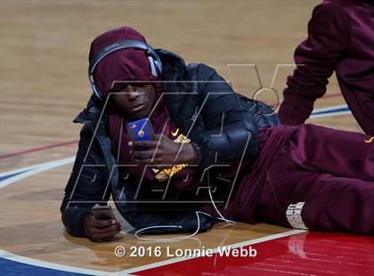 Thumbnail 3 in Fox Lane vs Mt. Vernon (Section 1 Class AA Final) photogallery.