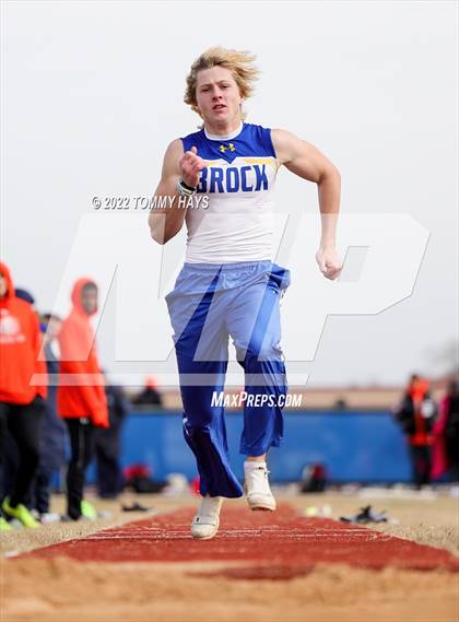 Thumbnail 3 in Brock Track Meet (Field Jumping Events) photogallery.