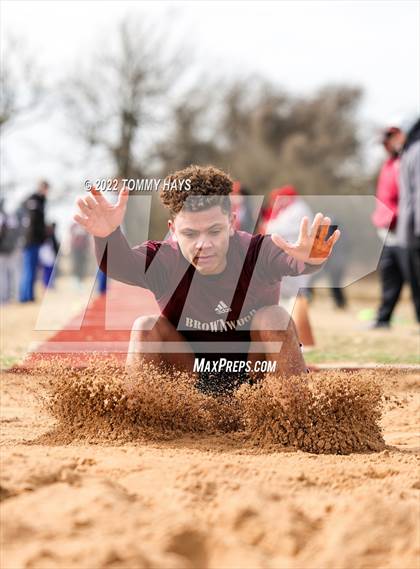 Thumbnail 3 in Brock Track Meet (Field Jumping Events) photogallery.