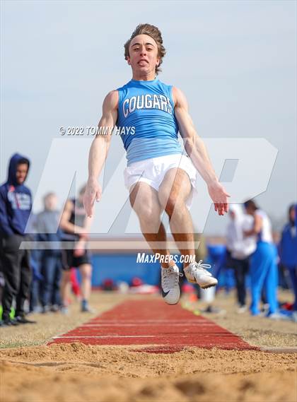 Thumbnail 1 in Brock Track Meet (Field Jumping Events) photogallery.