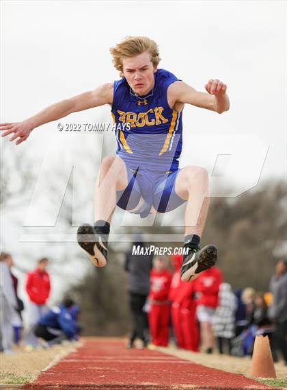 Thumbnail 2 in Brock Track Meet (Field Jumping Events) photogallery.